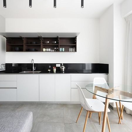 Yefet - By Beach Apartments Tlv Tel Aviv Eksteriør bilde
