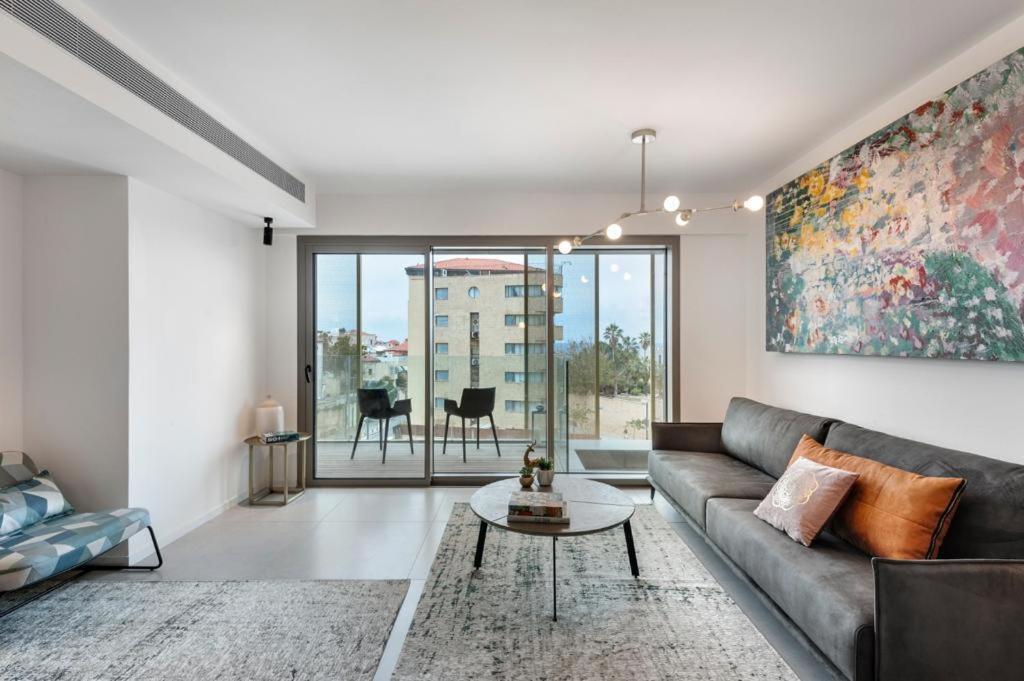 Yefet - By Beach Apartments Tlv Tel Aviv Eksteriør bilde